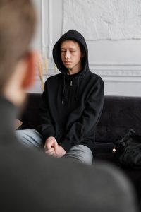 adolescent in therapy